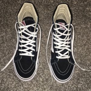 Brand new women’s black high top vans